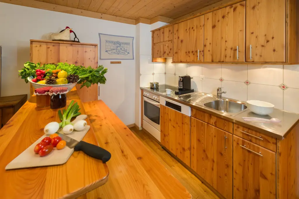 Küche : 3.5 Zimmer Ferienwohnung in Zermatt bei der Talstation